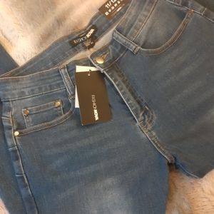 Booty shaping Jean's size 11/12